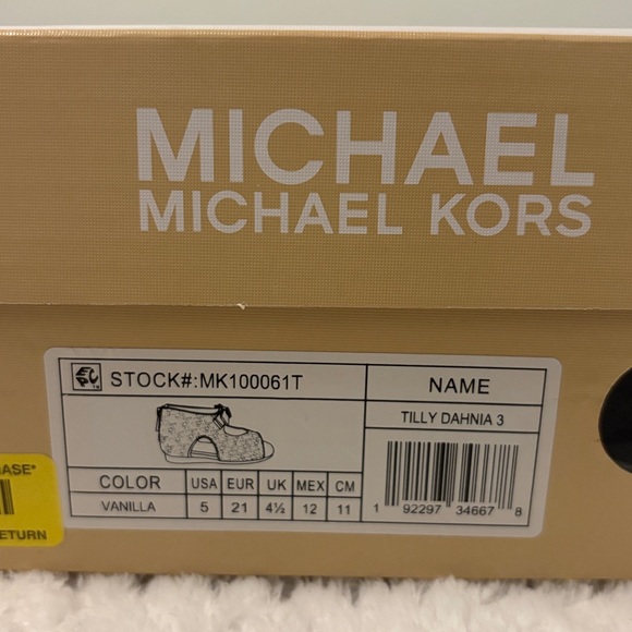 Michael Kors Baby Tilly DAHNIA Sandals, Size 5, Color Vanilla - Picture 7 of 8